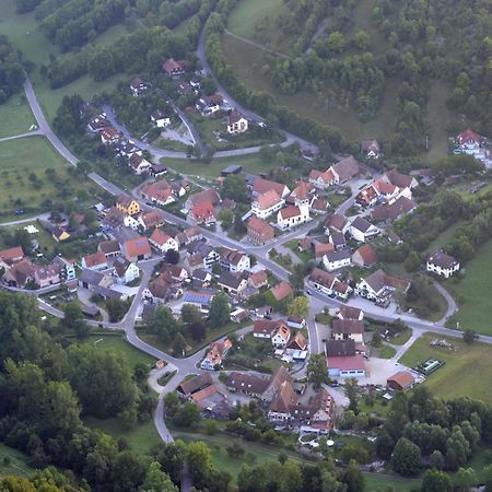 Gasthof Alte Schreinerei โรเทนบวร์ก อ็อบ แดร์เทาเบอร์ ภายนอก รูปภาพ